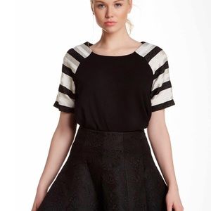 Contrast Sleeve Panel Blouse